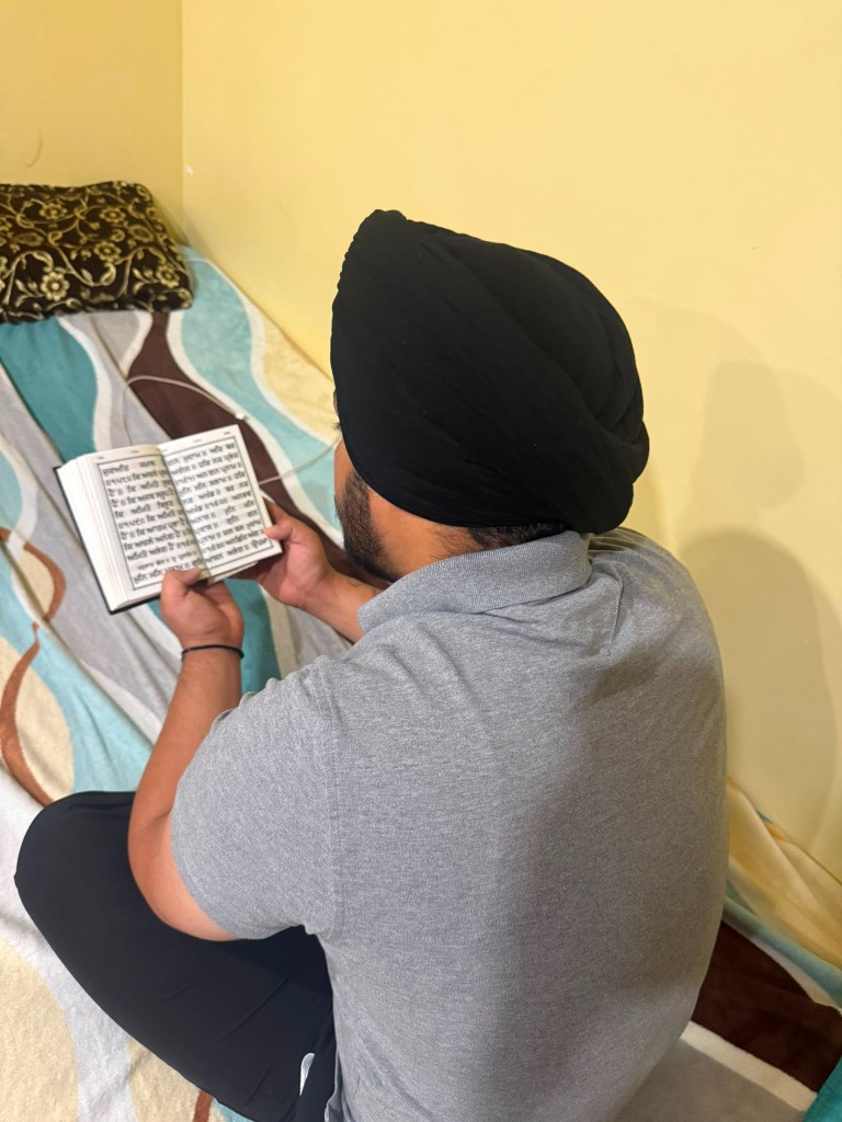 Reading Gurbani Path